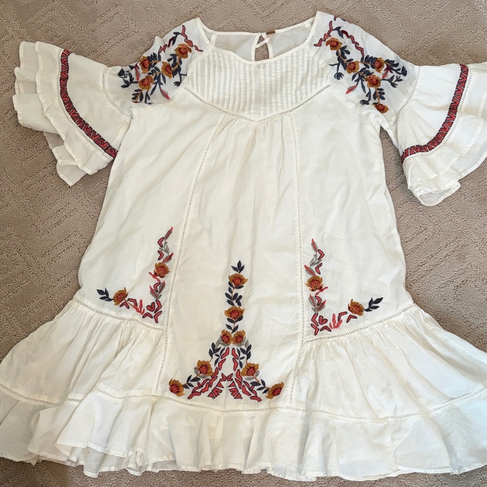 FREE PEOPLE Pavlo White Embroidered Floral Boho Dress - Picture 2 of 10
